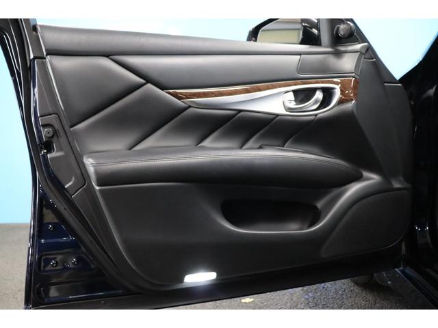 フーガハイブリッド ベースグレード　後期型／本革パッケージ／サンルーフ／全方位運転支援システム／インテリジェントクルーズコントロール／アラウンドビューモニター／ＬＥＤヘッドライト／１８インチＡＷ／ＥＴＣ／シートヒーター＆ベンチレーション（36枚目）