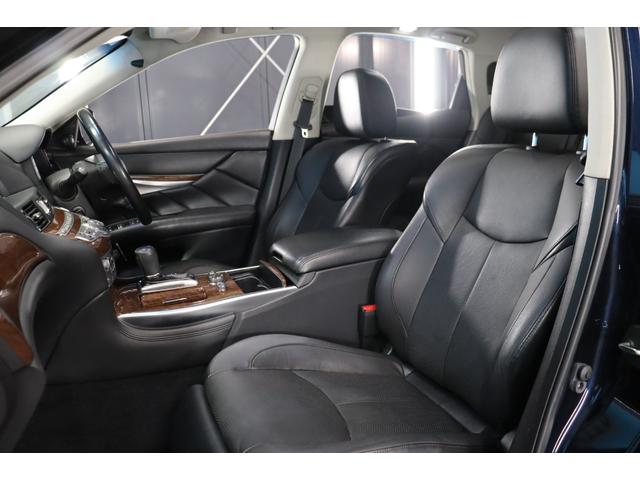 フーガハイブリッド ベースグレード　後期型／本革パッケージ／サンルーフ／全方位運転支援システム／インテリジェントクルーズコントロール／アラウンドビューモニター／ＬＥＤヘッドライト／１８インチＡＷ／ＥＴＣ／シートヒーター＆ベンチレーション（40枚目）