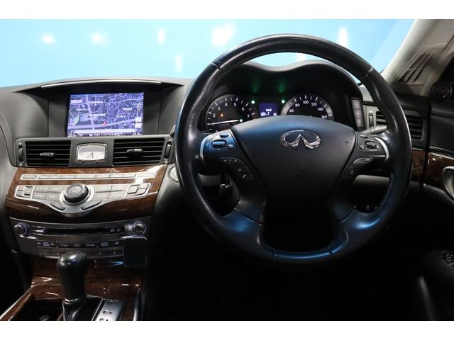 フーガハイブリッド ベースグレード　後期型／本革パッケージ／サンルーフ／全方位運転支援システム／インテリジェントクルーズコントロール／アラウンドビューモニター／ＬＥＤヘッドライト／１８インチＡＷ／ＥＴＣ／シートヒーター＆ベンチレーション（43枚目）