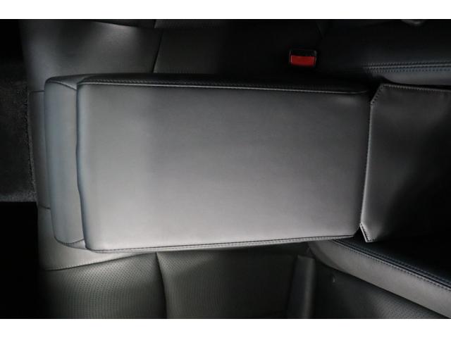 フーガハイブリッド ベースグレード　後期型／本革パッケージ／サンルーフ／全方位運転支援システム／インテリジェントクルーズコントロール／アラウンドビューモニター／ＬＥＤヘッドライト／１８インチＡＷ／ＥＴＣ／シートヒーター＆ベンチレーション（63枚目）