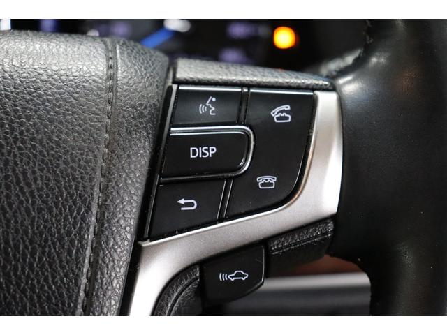 クラウンマジェスタ Fバージョン /純正OP18インチアルミ/レーダークルーズコントロール/クリアランスソナー/プリクラッシュセーフティー/黒革シートシートヒーター/シートベンチレーション/ステアリングヒーター/電動サンシェード(11枚目)