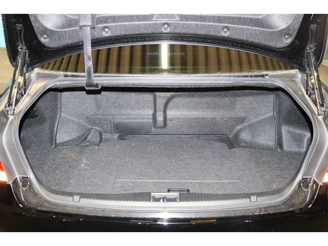 クラウンマジェスタ Fバージョン /純正OP18インチアルミ/レーダークルーズコントロール/クリアランスソナー/プリクラッシュセーフティー/黒革シートシートヒーター/シートベンチレーション/ステアリングヒーター/電動サンシェード(31枚目)