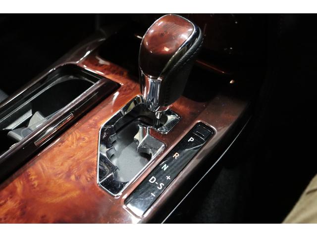 クラウンマジェスタ Fバージョン /純正OP18インチアルミ/レーダークルーズコントロール/クリアランスソナー/プリクラッシュセーフティー/黒革シートシートヒーター/シートベンチレーション/ステアリングヒーター/電動サンシェード(43枚目)