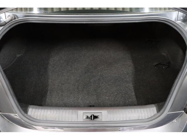 GR86 RZ 1オーナー/アイサイトコアテクノロジー/LEDヘッドライト/純正ナビ/バックカメラ/フルセグTV/純正18インチアルミ/GRエンブレム付革巻きステアリング/左右独立温度調整オートエアコン/Rフォグ(32枚目)