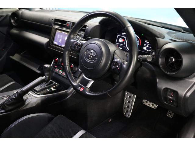 GR86 RZ 1オーナー/アイサイトコアテクノロジー/LEDヘッドライト/純正ナビ/バックカメラ/フルセグTV/純正18インチアルミ/GRエンブレム付革巻きステアリング/左右独立温度調整オートエアコン/Rフォグ(40枚目)