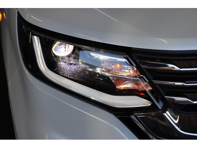 ソリオ ハイブリッドＭＸ　全方位カメラ／純正９インチナビ／ＬＥＤヘッドライト／禁煙車／シートヒーター／パワースライドドア／セーフティサポート／オートエアコン／オートライト／Ｂｌｕｅｔｏｏｔｈ／スマートキー／クリアランスソナー（21枚目）