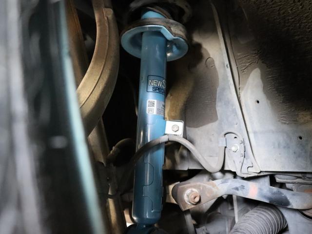 マークX 250G Sパッケージリラックスセレクション サンルーフ/革シート/シートヒーター/純正エアロ/カロッツェリアナビ/Bluetooth/ミュージックサーバー/スマートキー/オートライト/HIDヘッドライト/パワーシート/ETC/ローダウン(17枚目)