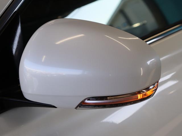 マークX 250G Sパッケージリラックスセレクション サンルーフ/革シート/シートヒーター/純正エアロ/カロッツェリアナビ/Bluetooth/ミュージックサーバー/スマートキー/オートライト/HIDヘッドライト/パワーシート/ETC/ローダウン(26枚目)