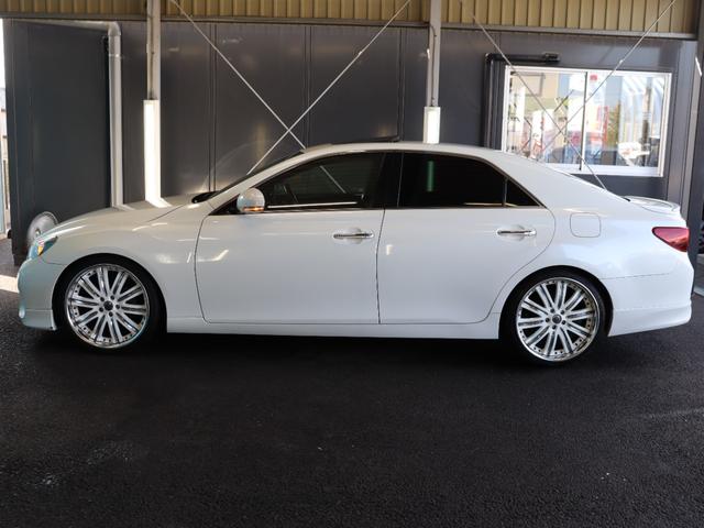 マークX 250G Sパッケージリラックスセレクション サンルーフ/革シート/シートヒーター/純正エアロ/カロッツェリアナビ/Bluetooth/ミュージックサーバー/スマートキー/オートライト/HIDヘッドライト/パワーシート/ETC/ローダウン(30枚目)