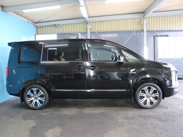 デリカＤ：５ オールブラックスエディション　ｅ－アシスト／１オーナー／禁煙／１０．１インチナビゲーション／マルチアラウンドビューモニター／Ｂｌｕｅｔｏｏｔｈ／フルセグ／アダクティブクルーズコントロール／ドライブレコーダー前後／ＥＴＣ（21枚目）