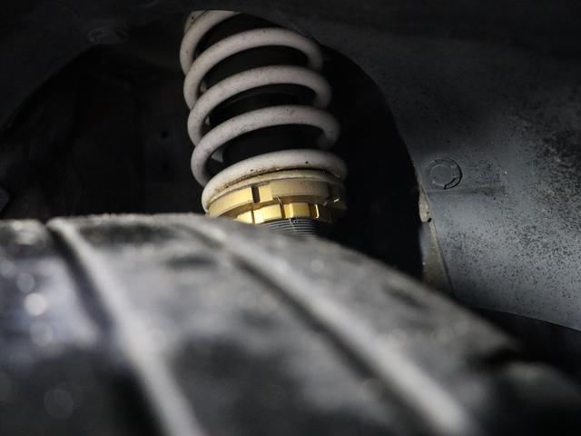 スイフトスポーツ ベースグレード 軽度雹害/6MT/MAXIV車高調/クスコタワーバー/カロッツェリアナビ/Bluetooth/フルセグ/バックカメラ/LEDヘッドライト/オートクルーズコントロール/社外17インチAW(18枚目)