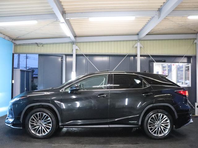 ＲＸ ＲＸ４５０ｈ　バージョンＬ　モデリスタエアロ・マフラー／１オーナー／ムーンルーフ／アダプティブハイビームシステム／シートヒーター＆ベンチレーション／ＥＴＣ２．０／禁煙車／純正ナビ／パノラミックビューモニター（20枚目）