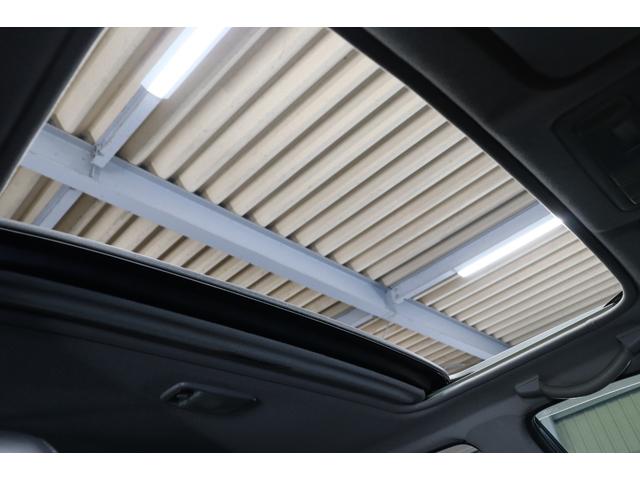 アルテッツァ RS200 Lエディション ムーンルーフ/TRDマフラー/TEINE車高調・ローダウン/DIXCEL製ブレーキパッド/戸田レーシングフライホイール/大型リアスポイラー/AVSモデル17AW/カロッツェリアナビ/Rカメラ/ETC(8枚目)