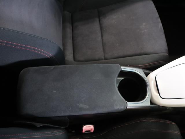 プリウス Ｓツーリングセレクション・Ｇ’ｓ　後期／禁煙／ＡＬＰＩＮＥＢＩＧ－Ｘ９インチナビ／ＥＴＣ／バックカメラ／フルセグ／Ｂｌｕｅｔｏｏｔｈ接続／ＨＩＤヘッドライト／フォグランプ（56枚目）