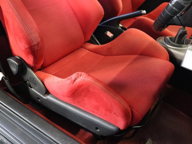 インテグラ タイプＲ　後期型／走行距離８７０００キロ台！／禁煙車／６ＭＴ車／純正赤レカロシート／純正エアロパーツ装着済み！／ＣＤ＆６スピーカー／純正１７インチアルミホイール／ＨＩＤライト／フロントフォグランプ（8枚目）