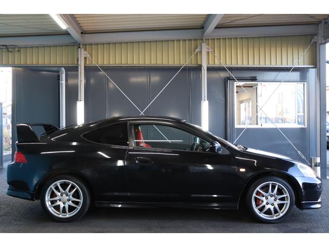 インテグラ タイプＲ　後期型／走行距離８７０００キロ台！／禁煙車／６ＭＴ車／純正赤レカロシート／純正エアロパーツ装着済み！／ＣＤ＆６スピーカー／純正１７インチアルミホイール／ＨＩＤライト／フロントフォグランプ（23枚目）