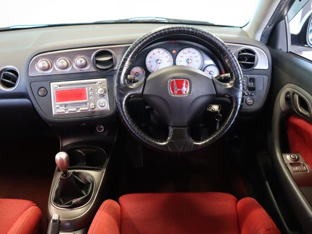 インテグラ タイプＲ　後期型／走行距離８７０００キロ台！／禁煙車／６ＭＴ車／純正赤レカロシート／純正エアロパーツ装着済み！／ＣＤ＆６スピーカー／純正１７インチアルミホイール／ＨＩＤライト／フロントフォグランプ（46枚目）