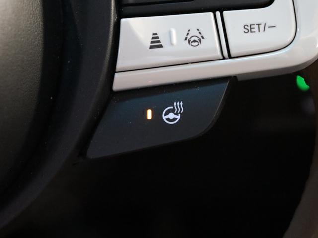 フィット ｅ：ＨＥＶリュクス　ブラウン革ハーフレザーシート／コンフォートビューパッケージ／置くだけ充電／純正８インチナビ／バックカメラ／Ｂｌｕｅｔｏｏｔｈ接続／衝突軽減ブレーキ／アダプティブクルーズコントロール（50枚目）