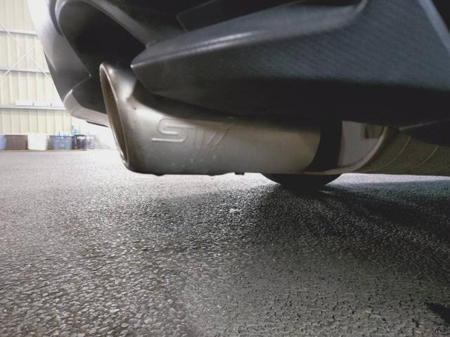 レヴォーグ １．６ＳＴＩスポーツアイサイト　サンルーフ／アイサイトＶｅｒ３／ＳＴＩダウンサス／純正７インチナビ／バックカメラ＆サイドカメラ／ドライブレコーダー／ＥＴＣ／ＵＳＢ入力／ターボ／ＬＥＤライト／レザーシート／パワーシート／シートヒーター（41枚目）