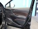 Ｇ　禁煙車／ＴＲＤフルエアロ／Ｃ－ＨＲロゴ入りヘッドライト／革シート／バックカメラ／純正９インチナビ／ドライブレコーダー／セーフティセンスＰ／シートヒーター／純正１８インチＡＷ／ＥＴＣ２．０／フルセグ（32枚目）