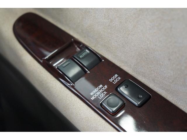 G Xエディション HDDナビ Bカメラ サンルーフ キーレスキー ダブルエアコン AW15 ダブルサンルーフ 室内純正電動カーテン 片側スライドドア 電格ミラー Fフォグランプ AW15(45枚目)