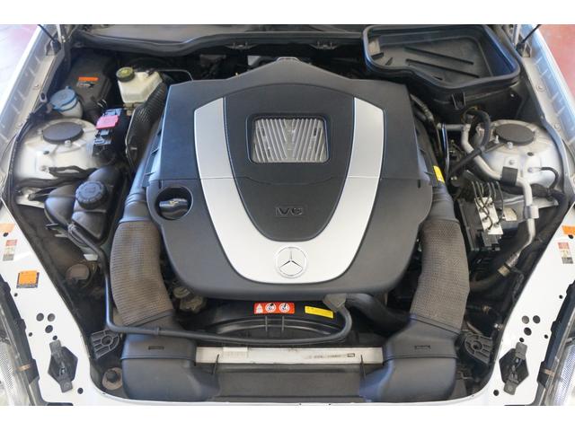 ＳＬＫ ＳＬＫ３５０　スポーツパッケージ　純正ナビ　バリオルーフ　クルーズコントロール　電動革シート　禁煙　シートヒーター　ＥＴＣ　コーナーセンサー　キーレスキー　オートライト　ＡＷ１８（61枚目）