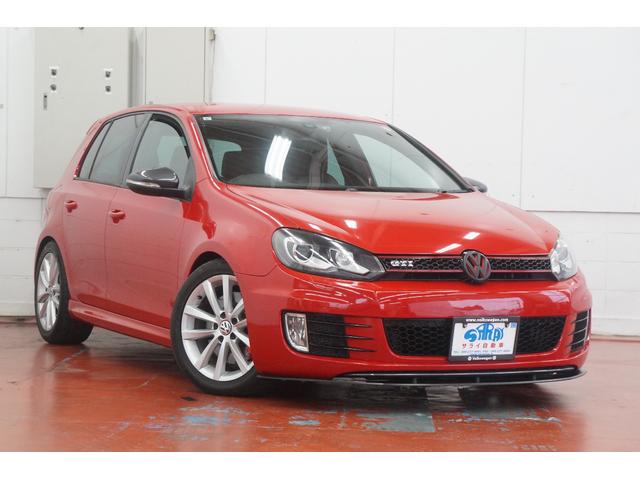 ゴルフ ＧＴＩ　ターボ　クルーズコントロール　パドルシフト　社外メモリナビ　ＴＶ　ドライブレコーダー　ＥＴＣ　キーレスキー　禁煙　Ｂｌｕｅｔｏｏｔｈ　オートライト（3枚目）