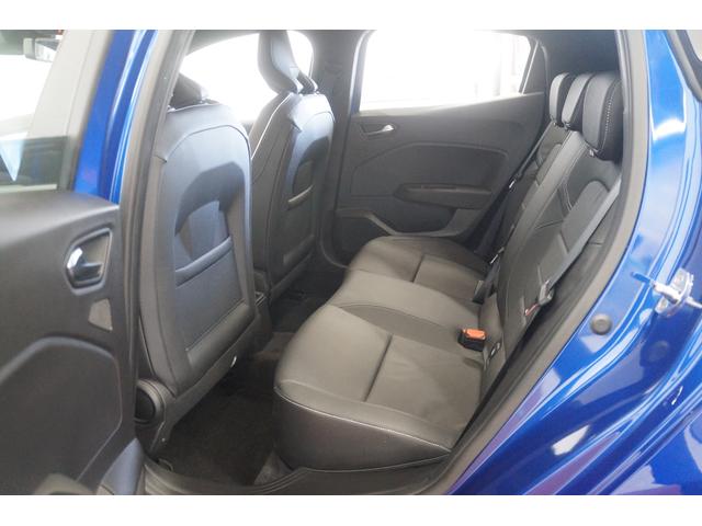 ルーテシア Ｅ－テックハイブリッド　レザーパック　アクティブブレーキ　レーンキープアシスト　　クルーズコントロール　純正ナビ　Ｂカメラ　ＴＶ　前後ドライブレコーダー　障害物センサー　革シート　シートヒーター　ＥＴＣ　禁煙　スマートキー　ＵＳＢ端子（27枚目）