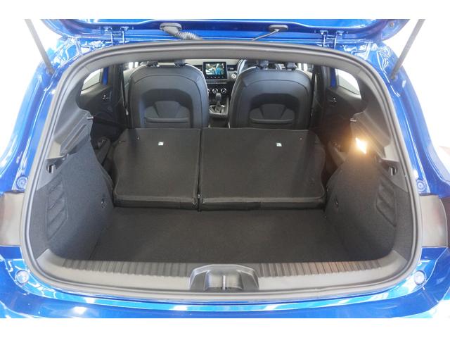 ルーテシア Ｅ－テックハイブリッド　レザーパック　アクティブブレーキ　レーンキープアシスト　　クルーズコントロール　純正ナビ　Ｂカメラ　ＴＶ　前後ドライブレコーダー　障害物センサー　革シート　シートヒーター　ＥＴＣ　禁煙　スマートキー　ＵＳＢ端子（33枚目）