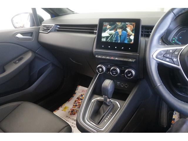 ルーテシア Ｅ－テックハイブリッド　レザーパック　アクティブブレーキ　レーンキープアシスト　　クルーズコントロール　純正ナビ　Ｂカメラ　ＴＶ　前後ドライブレコーダー　障害物センサー　革シート　シートヒーター　ＥＴＣ　禁煙　スマートキー　ＵＳＢ端子（46枚目）