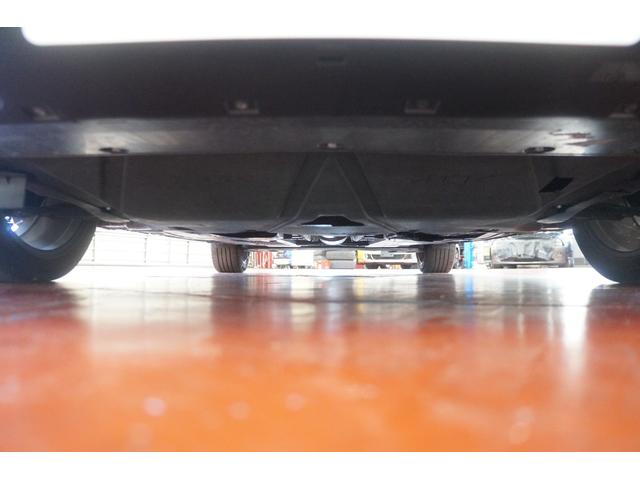 ルーテシア Ｅ－テックハイブリッド　レザーパック　アクティブブレーキ　レーンキープアシスト　　クルーズコントロール　純正ナビ　Ｂカメラ　ＴＶ　前後ドライブレコーダー　障害物センサー　革シート　シートヒーター　ＥＴＣ　禁煙　スマートキー　ＵＳＢ端子（58枚目）