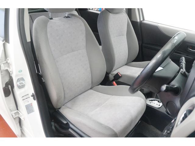 ヴィッツ U 純正SDナビ Bカメラ TV スマートキー 禁煙 シートヒーター ETC(23枚目)