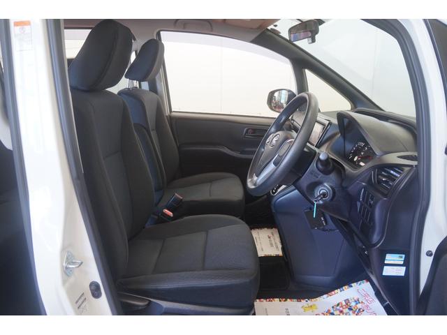 ノア Ｘ　Ｖパッケージ　純正ナビ　Ｂカメラ　ＴＶ　両側Ｓドア　ダブルオートエアコン　電動ドアミラー　ＥＴＣ　ドライブレコーダー　禁煙　キーレスキー　Ｂｌｕｅｔｏｏｔｈ接続（24枚目）