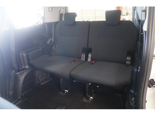 ノア Ｘ　Ｖパッケージ　純正ナビ　Ｂカメラ　ＴＶ　両側Ｓドア　ダブルオートエアコン　電動ドアミラー　ＥＴＣ　ドライブレコーダー　禁煙　キーレスキー　Ｂｌｕｅｔｏｏｔｈ接続（32枚目）