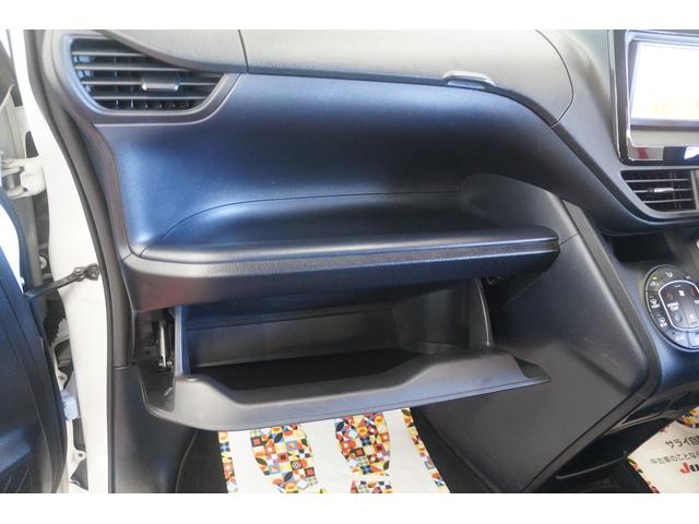 ノア Ｘ　Ｖパッケージ　純正ナビ　Ｂカメラ　ＴＶ　両側Ｓドア　ダブルオートエアコン　電動ドアミラー　ＥＴＣ　ドライブレコーダー　禁煙　キーレスキー　Ｂｌｕｅｔｏｏｔｈ接続（54枚目）