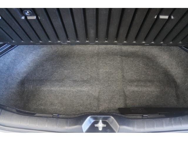 ノア Ｘ　Ｖパッケージ　純正ナビ　Ｂカメラ　ＴＶ　両側Ｓドア　ダブルオートエアコン　電動ドアミラー　ＥＴＣ　ドライブレコーダー　禁煙　キーレスキー　Ｂｌｕｅｔｏｏｔｈ接続（58枚目）