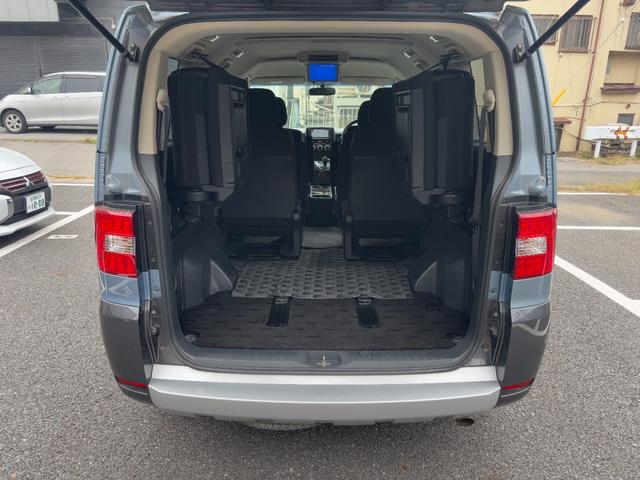 デリカD:5 シャモニー 買取り直販車 ナビ バックカメラ 4WD 両側電動スライドドア 後席モニター 7人乗り パワーシート シートヒーター クルコン HIDライト フォグ スマートキー 禁煙車 パドルシフト 純正アルミ(38枚目)