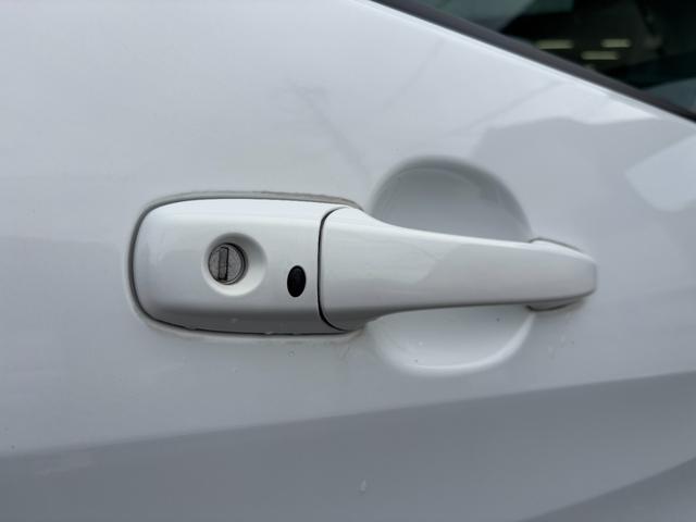 プレマシー 20CS エアロスタイル ツーリングセレ ナビTV バックモニター 電動スライドドア アルパイン後席モニター ETC ケンスタイルエアロ スマートキー HIDライト 純正アルミ フォグ 禁煙車 スペヤーキー ステアリングスイッチ(24枚目)