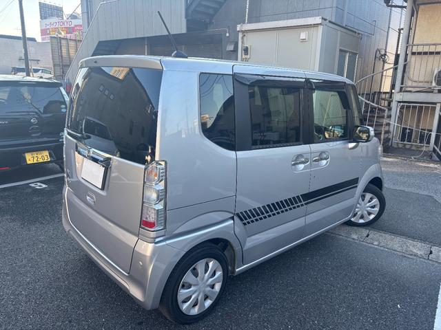 N-BOX G・Lパッケージ 買取り直販車 ナビTV Bモニター 衝突軽減ブレーキ ETC 走行距離23000キロ 電動スライドドア プッシュスタート スマートキー 禁煙車 ステアリングスイッチ コーナーセンサー スペヤーキー(30枚目)