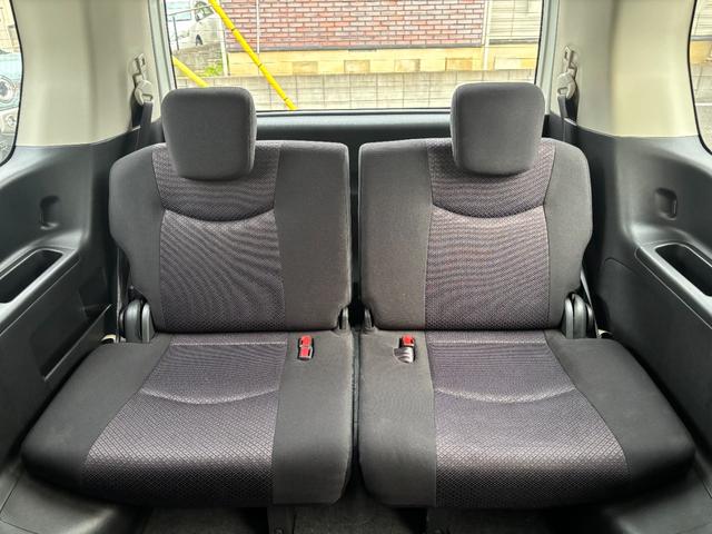 セレナ ハイウェイスター Vセレクション ナビTV バックモニター 両側電動スライドドア 日産点検整備車24/25/26/27/28/30/2/4記録簿あり ETC HIDライ 純正アルミ プッシュスタート クルコン スペヤーキー フォグ(9枚目)