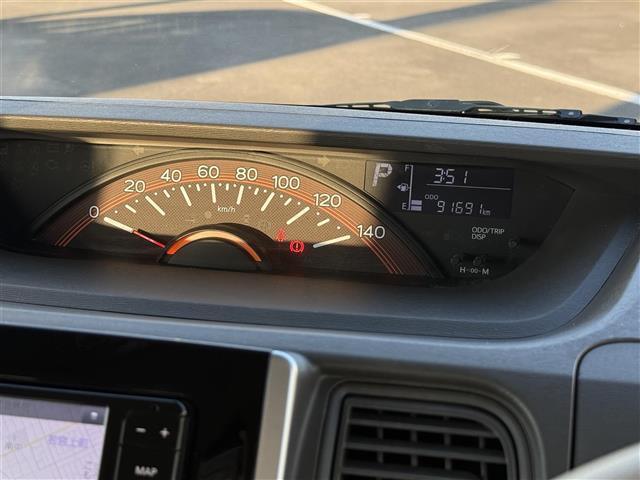 シフォン G スマートアシスト ベンチシート キーレス メモリーナビ 衝突軽減装置 ABS 横滑り防止装置 フルセグ シートヒーター オートハイビーム スマートキー オートライト DVD アイドリングストップ ETC オートエアコン(23枚目)