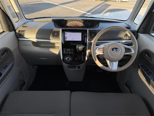 シフォン G スマートアシスト ベンチシート キーレス メモリーナビ 衝突軽減装置 ABS 横滑り防止装置 フルセグ シートヒーター オートハイビーム スマートキー オートライト DVD アイドリングストップ ETC オートエアコン(42枚目)