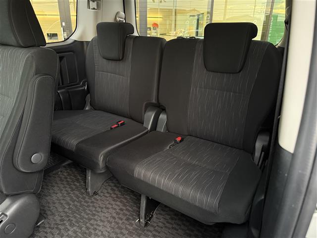 ヴォクシー ZS bluetooth Wエアバック 地デジTV キーフリー PS ナビ&TV 運転席エアバッグ Bモニタ- パワーウィンドウ ABS ETC車載器 DVD視聴可 オートライト エアロ SD AAC(20枚目)