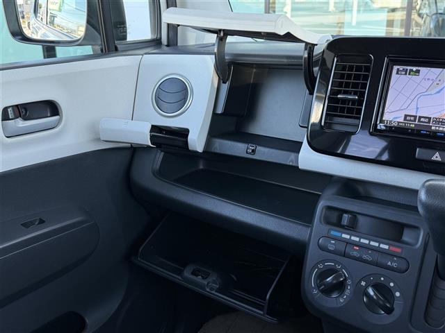 モコ S アイドリングストップ USB インテリキー 地デジTV Wエアバック バックモニター パワステ メモリーナビ エアコン アイドルS キーフリー ABS パワーウインドウ エアバッグ ドライブレコーダー ナビ・テレビ(33枚目)