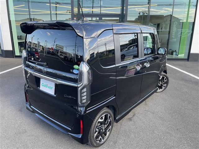 N-BOXカスタム G・EXターボホンダセンシング 車線逸脱防止 ブルートゥースオーディオ Rカメ エアロ ナビTV サイドエアバッグ タ-ボ LEDヘットライト ETC USB接続 Fセグ 横滑り防止 AUX パワーステアリング ドライブレコーダー(8枚目)