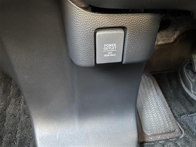 N-BOXカスタム G・EXターボホンダセンシング 車線逸脱防止 ブルートゥースオーディオ Rカメ エアロ ナビTV サイドエアバッグ タ-ボ LEDヘットライト ETC USB接続 Fセグ 横滑り防止 AUX パワーステアリング ドライブレコーダー(28枚目)