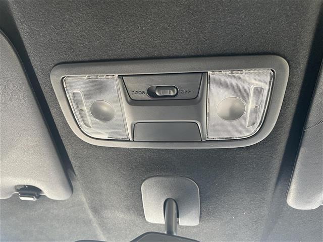 N-BOXカスタム G・EXターボホンダセンシング 車線逸脱防止 ブルートゥースオーディオ Rカメ エアロ ナビTV サイドエアバッグ タ-ボ LEDヘットライト ETC USB接続 Fセグ 横滑り防止 AUX パワーステアリング ドライブレコーダー(39枚目)