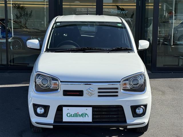 アルトワークス ベースグレード フルタイム4WD Sキー 地デジ TURBO ETC装備 メモリナビ VSA ブルートゥース キーフリ Wエアバック AUTOエアコン エアB パワステ ABS付 DVD再生 オートライト TV・ナビ(6枚目)