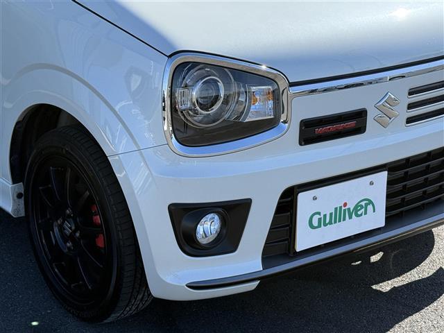 アルトワークス ベースグレード フルタイム4WD Sキー 地デジ TURBO ETC装備 メモリナビ VSA ブルートゥース キーフリ Wエアバック AUTOエアコン エアB パワステ ABS付 DVD再生 オートライト TV・ナビ(8枚目)