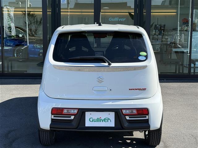 アルトワークス ベースグレード フルタイム4WD Sキー 地デジ TURBO ETC装備 メモリナビ VSA ブルートゥース キーフリ Wエアバック AUTOエアコン エアB パワステ ABS付 DVD再生 オートライト TV・ナビ(10枚目)